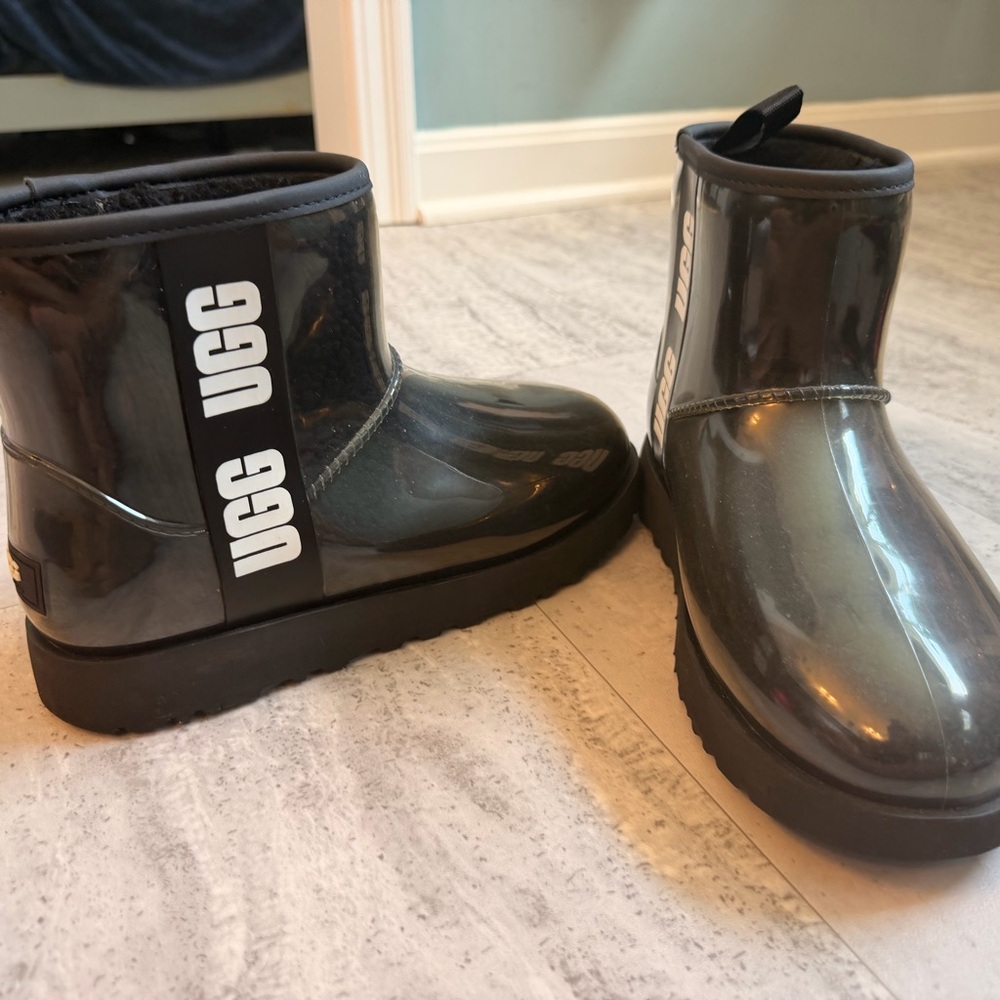 UGG Womens Shiny Black Waterproof Rain Boots